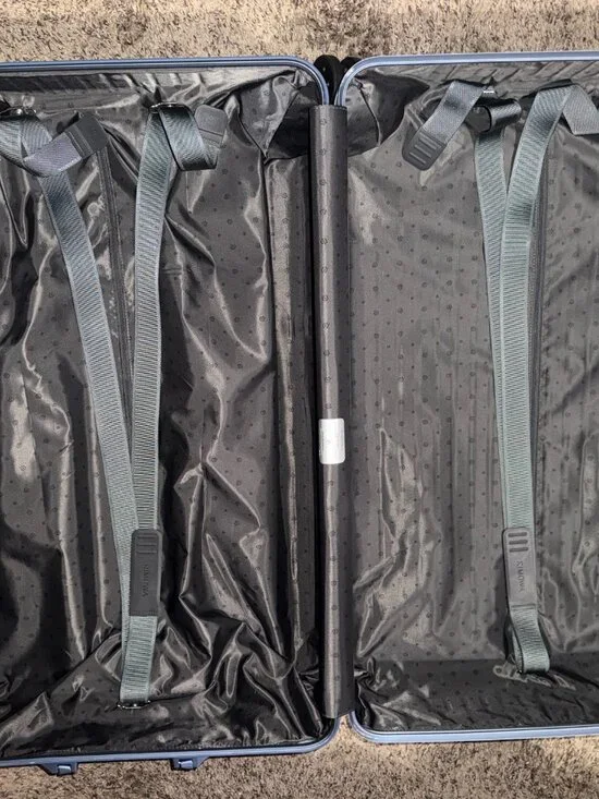 Rimowa Check-In L – Arctic Blue Aluminum | Special Edition 2023 - Picture 8 of 11